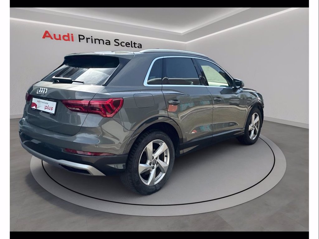 AUDI Q3 35 2.0 tdi business advanced s-tronic