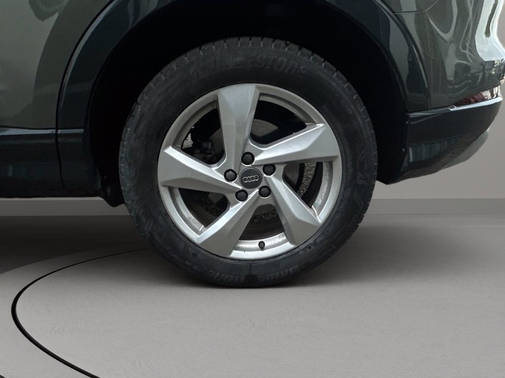 AUDI Q3 35 2.0 tdi business advanced s-tronic