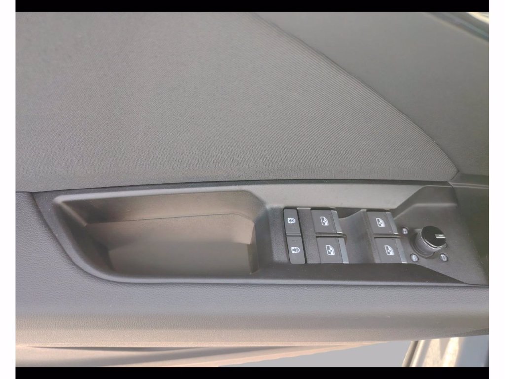 AUDI Q4 e-tron 35 business advanced