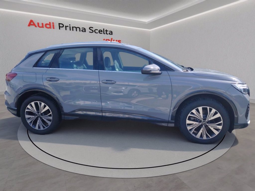 AUDI Q4 e-tron 35 business advanced