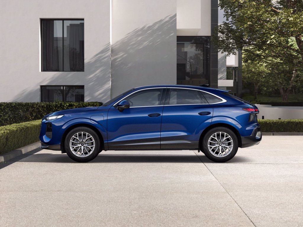 AUDI Q3 sportback 1.5 e-hybrid business advanced 272cv stronic