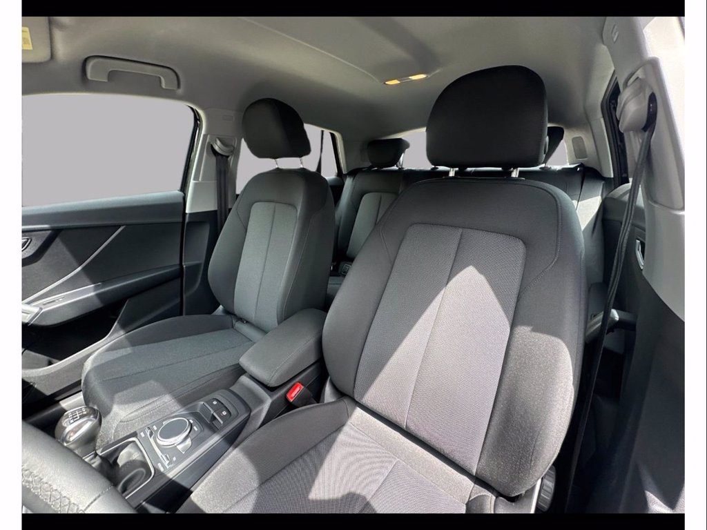 AUDI Q2 30 1.0 tfsi business advanced 110cv