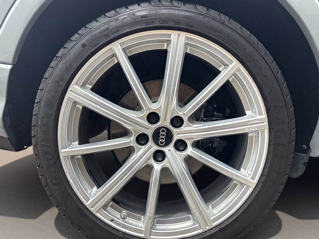 AUDI Q3 rs 2.5 quattro s-tronic
