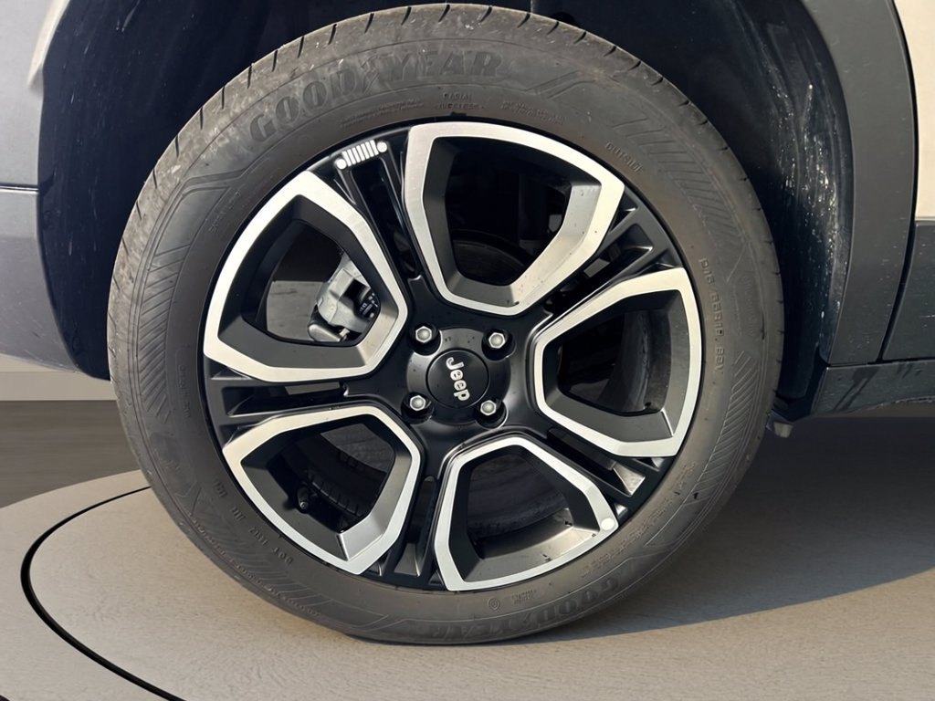 JEEP Avenger 1.2 turbo e-hybrid mhev summit fwd 110cv edct6