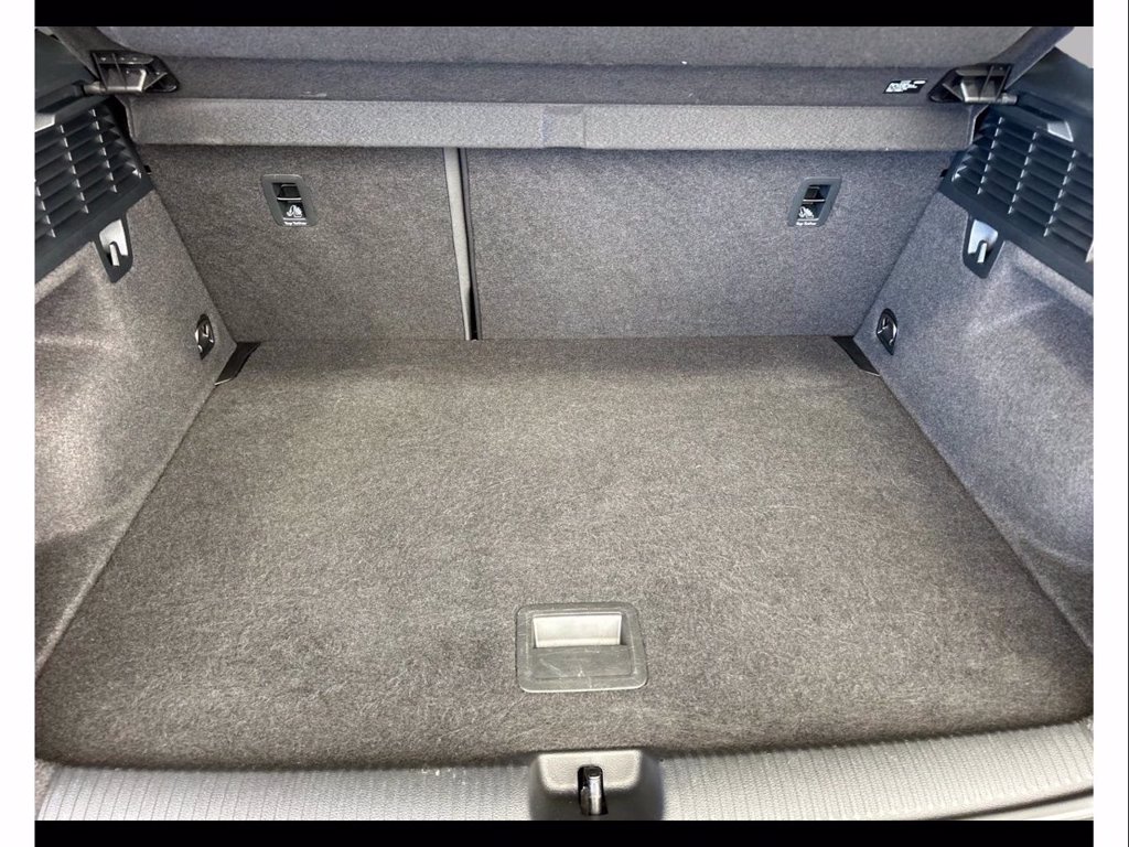 AUDI Q2 30 2.0 tdi admired advanced