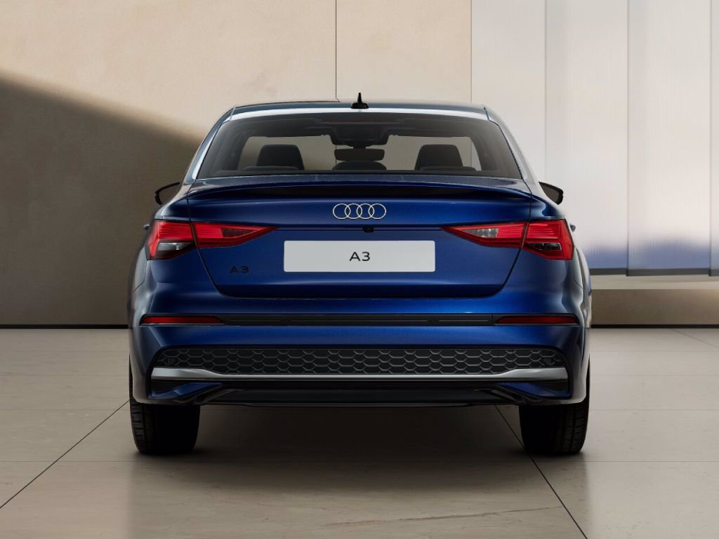 AUDI A3 sedan 1.5 tfsi mhev business advanced 116cv s-tronic