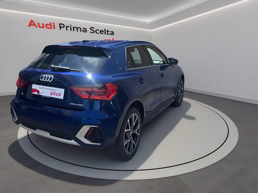 AUDI A1 allstreet 30 1.0 tfsi identity contrast 110cv