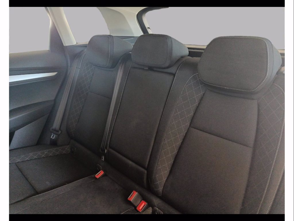 SKODA Karoq 2.0 tdi evo executive 115cv dsg
