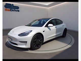 TESLA Model 3 performance dual motor awd