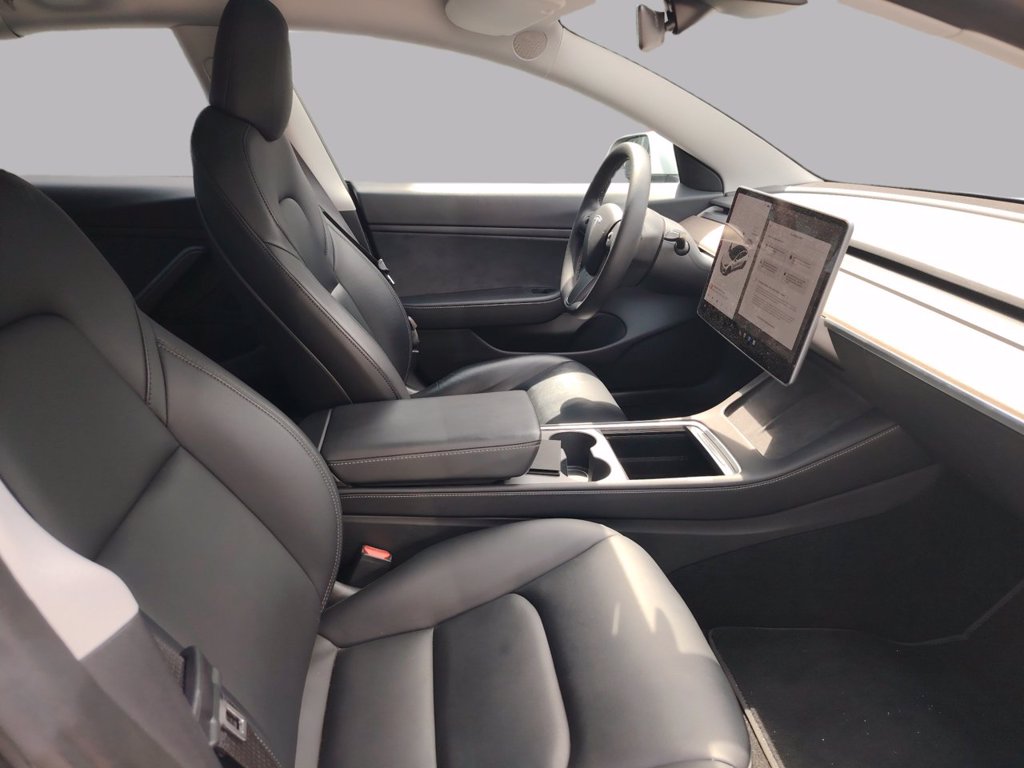 TESLA Model 3 performance dual motor awd