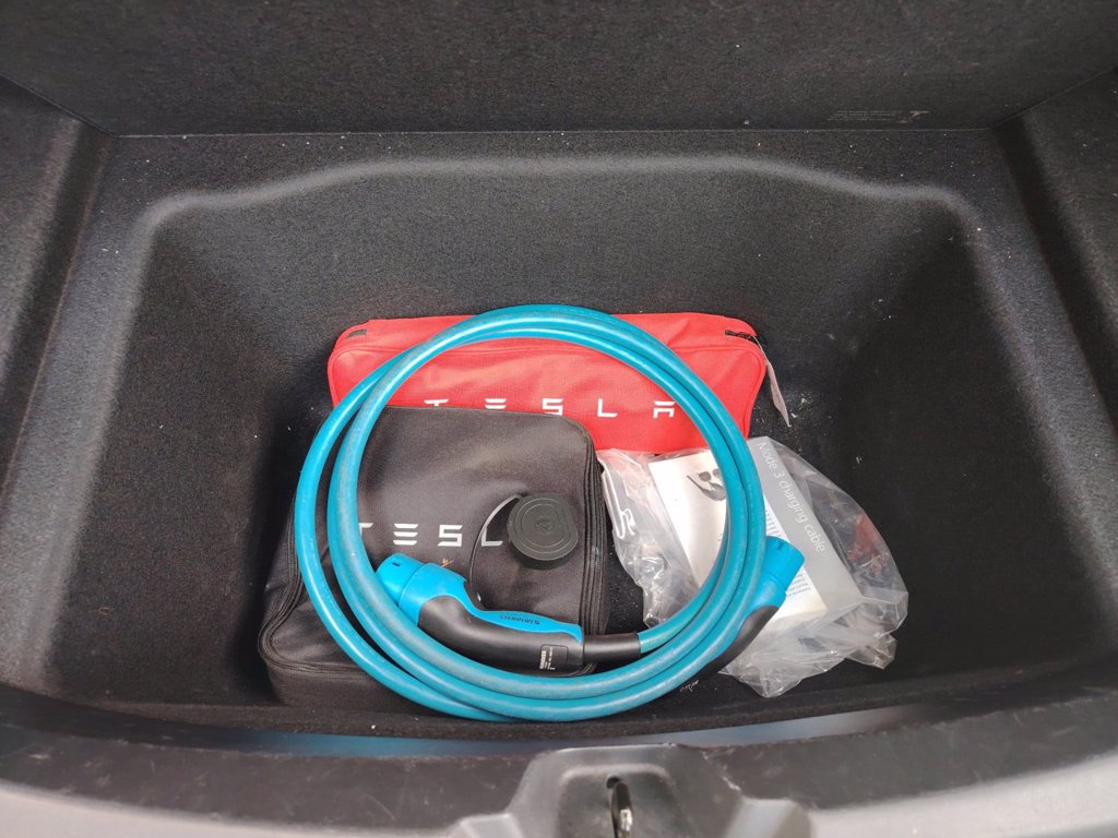 TESLA Model 3 performance dual motor awd
