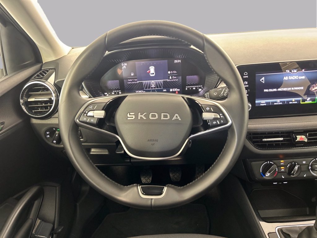 SKODA Fabia 1.0 tsi young edition 95cv