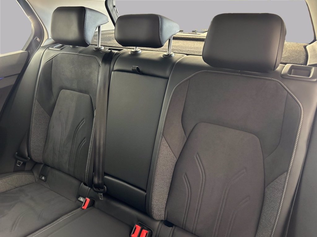 VOLKSWAGEN Golf 2.0 tdi style 150cv dsg