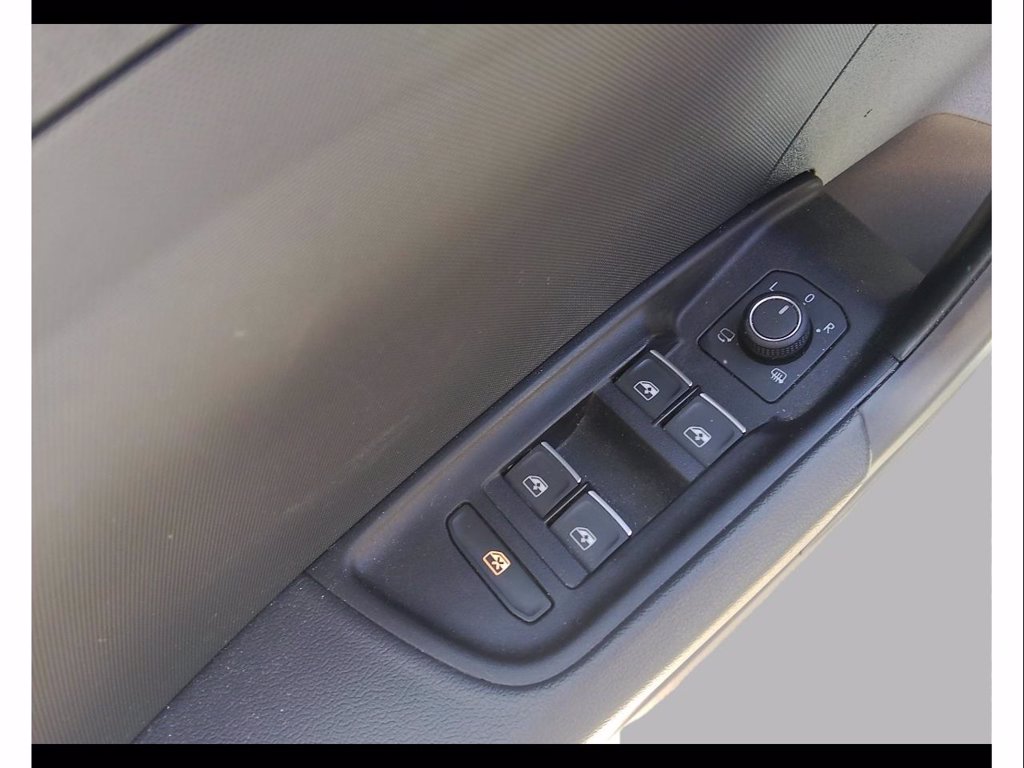 AUDI A1 allstreet 30 1.0 tfsi identity contrast 110cv s tronic