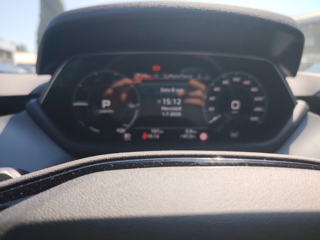 AUDI E-tron gt quattro