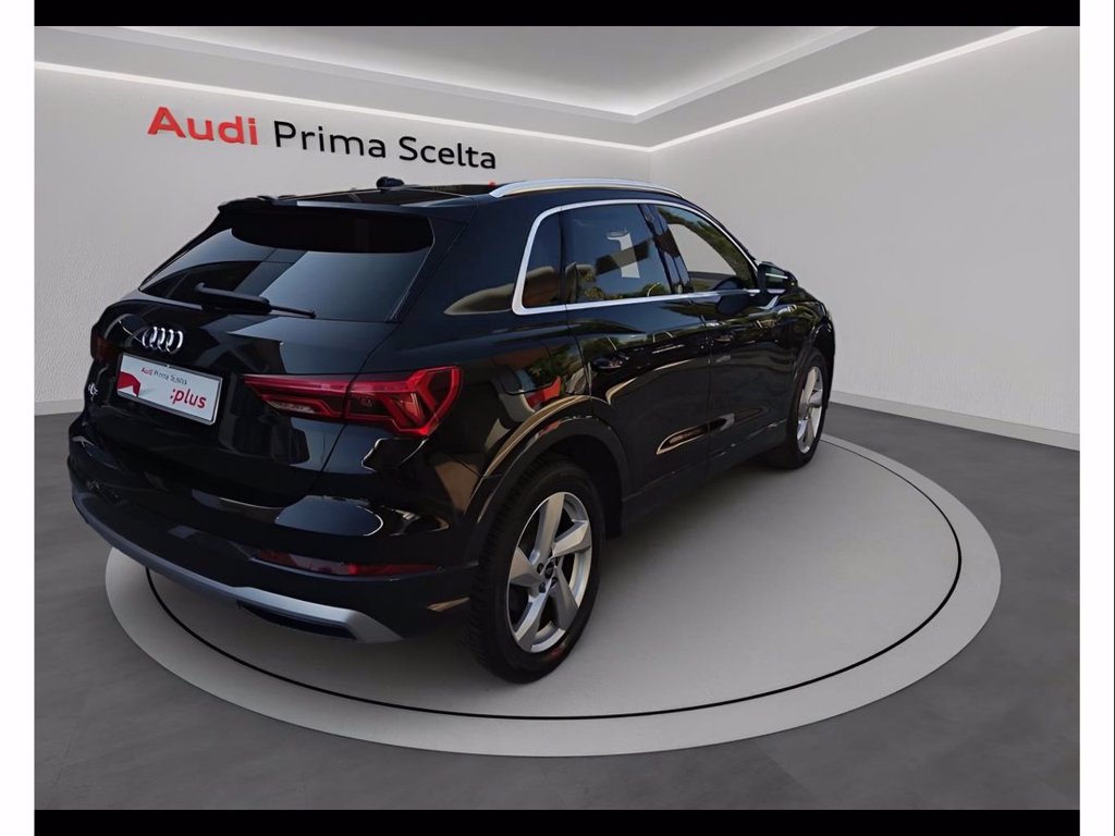 AUDI Q3 35 2.0 tdi business advanced s-tronic