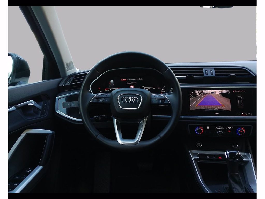 AUDI Q3 35 2.0 tdi business advanced s-tronic
