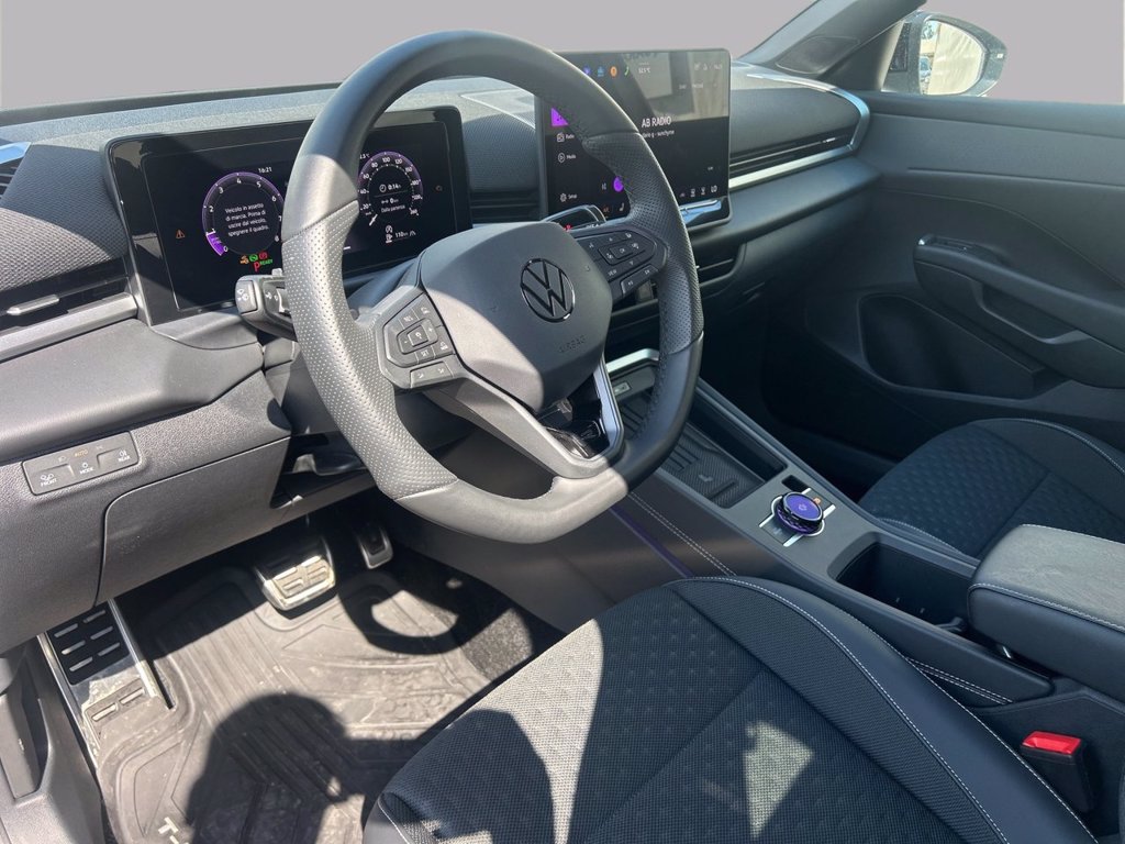 VOLKSWAGEN T-roc 1.5 etsi r-line 150cv dsg