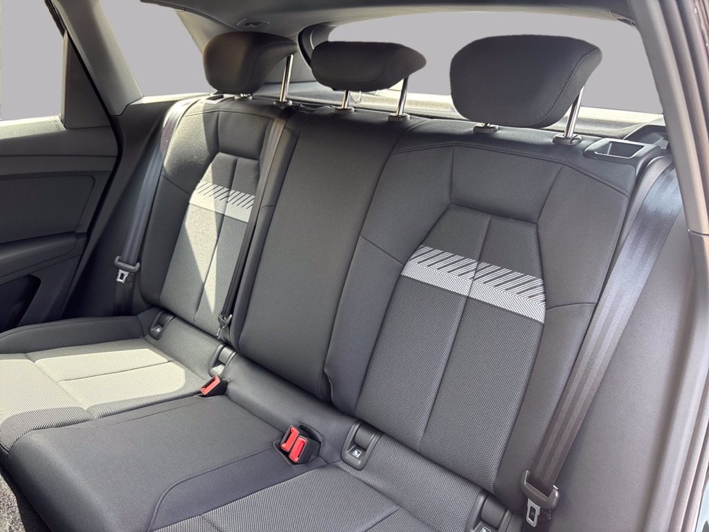 AUDI Q4 e-tron 45 business advanced