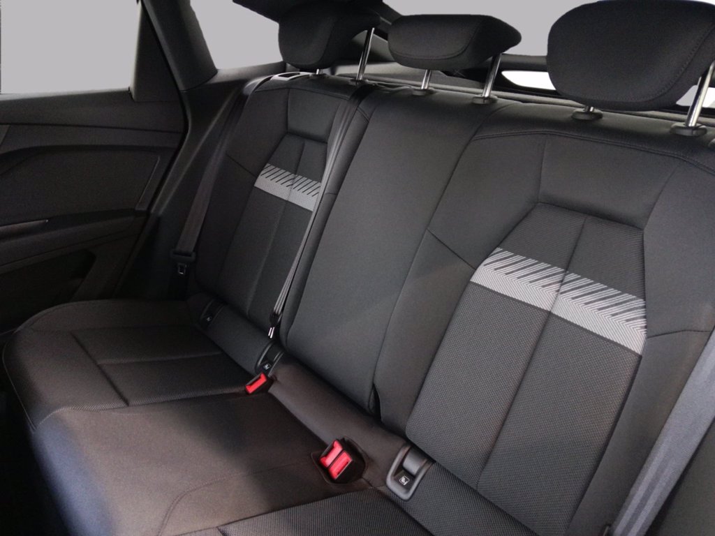 AUDI Q4 sportback e-tron 45 s line edition
