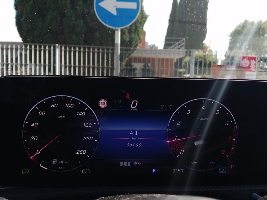 MERCEDES Cla coupe 200 amg line advanced plus auto