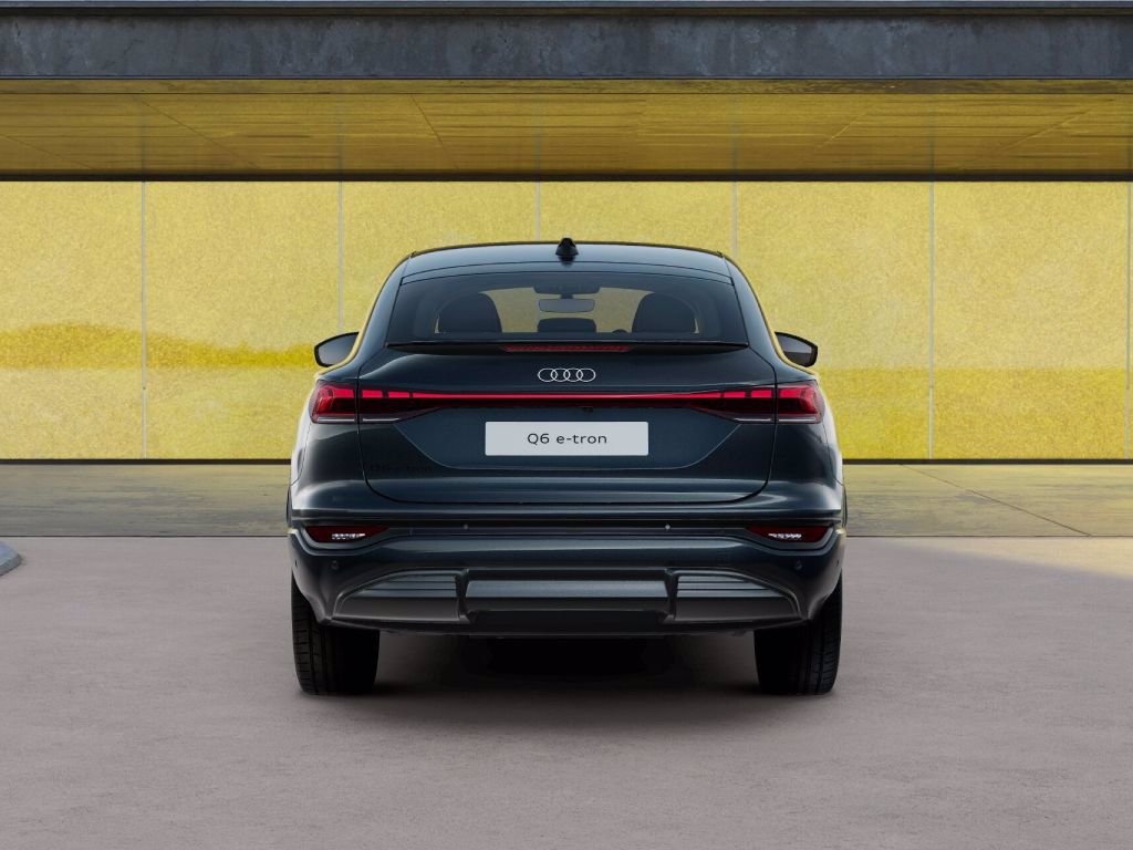 AUDI Q6 sportback e-tron performance s line 326cv