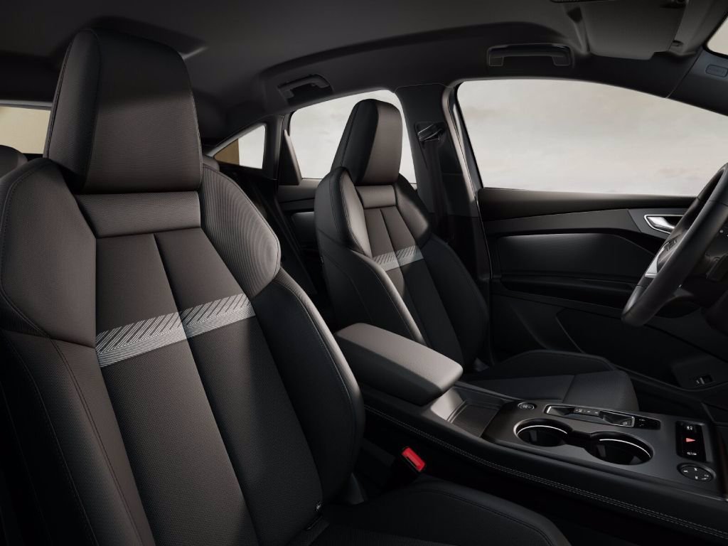 AUDI Q4 sportback e-tron business 204cv