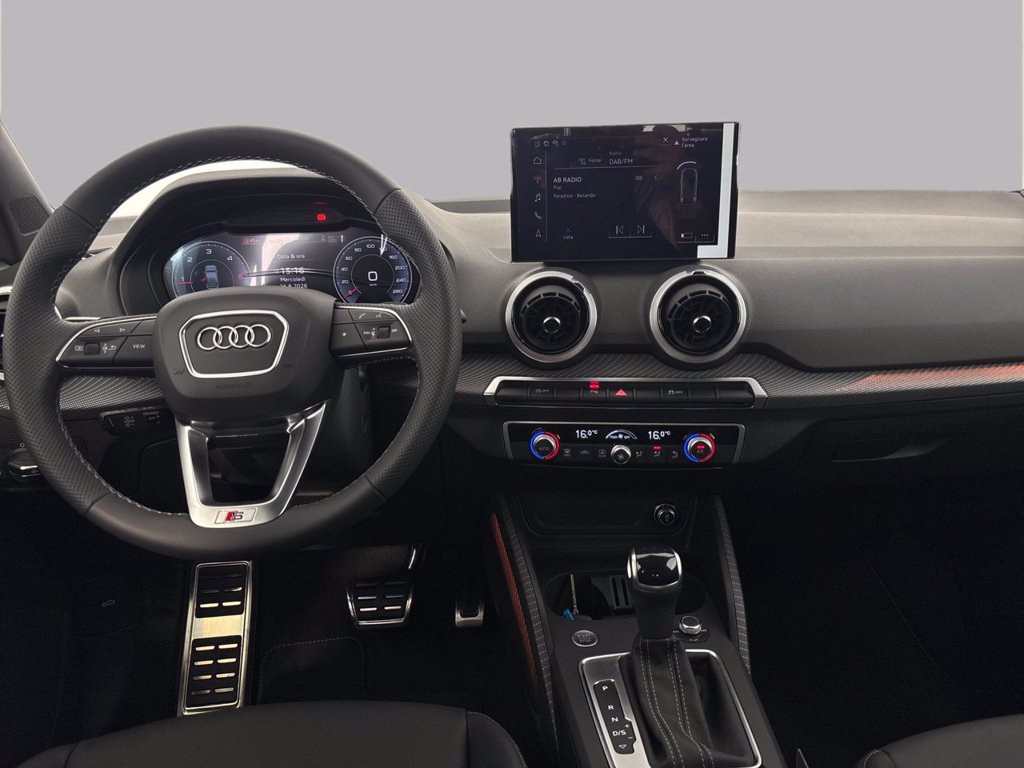 AUDI Q2 35 2.0 tdi identity black s-tronic