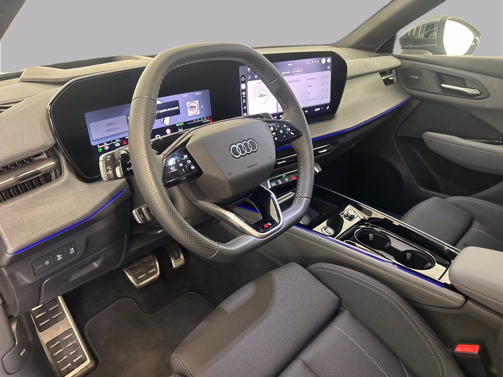 AUDI Q3 1.5 e-hybrid business 272cv s-tronic