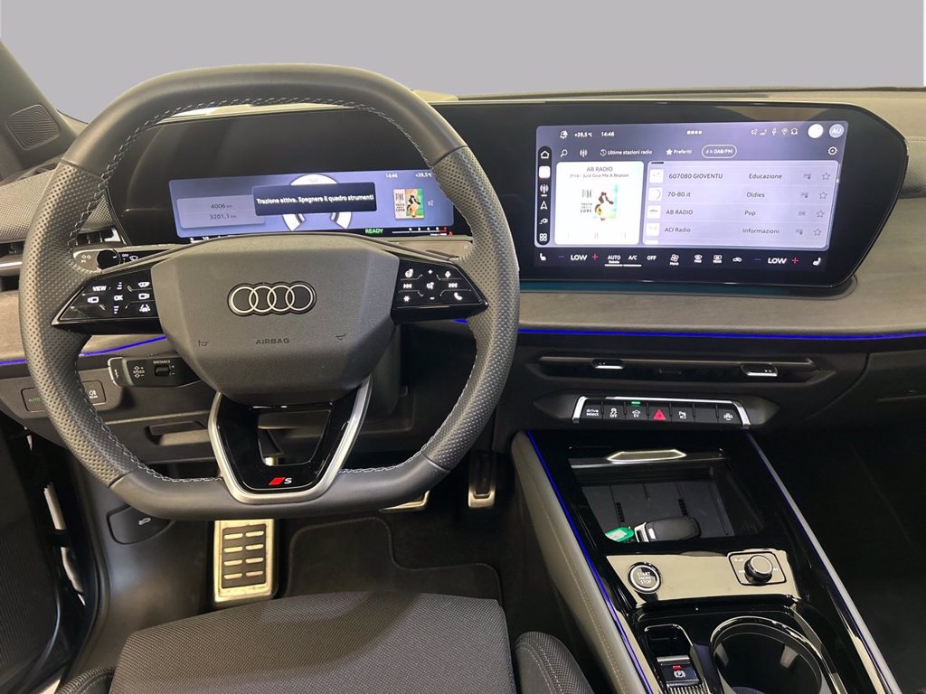 AUDI Q3 1.5 e-hybrid business 272cv s-tronic