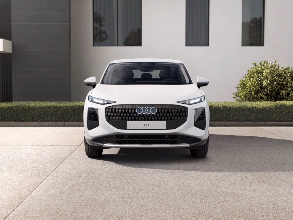 AUDI Q3 sportback 1.5 e-hybrid business advanced 272cv stronic