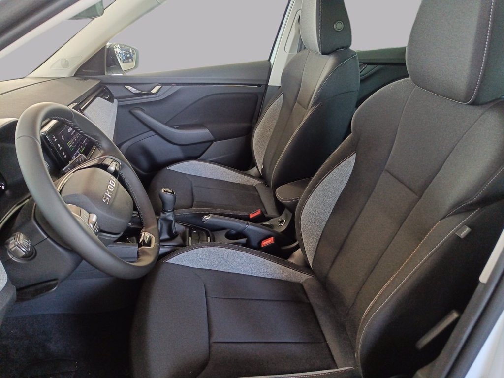 SKODA Kamiq 1.0 tsi black dots 115cv