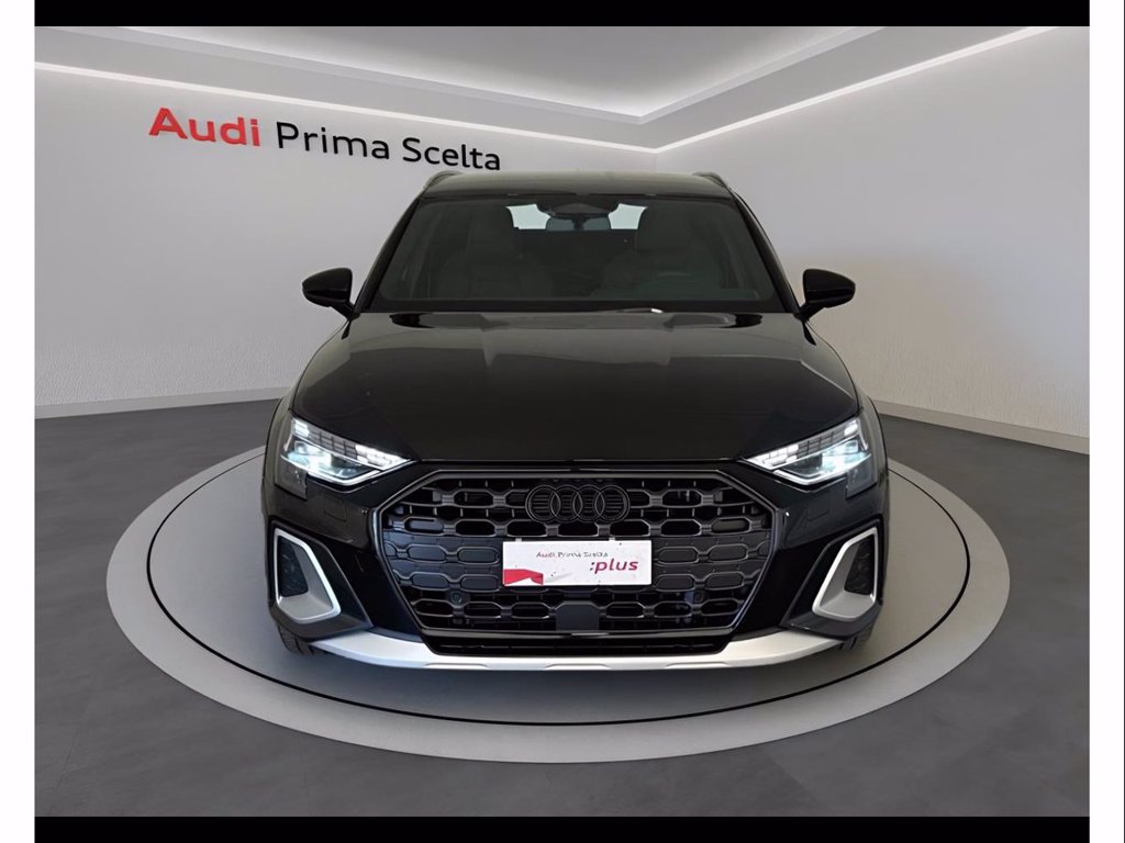 AUDI A3 allstreet 2.0 tdi identity contrast 150cv s-tronic
