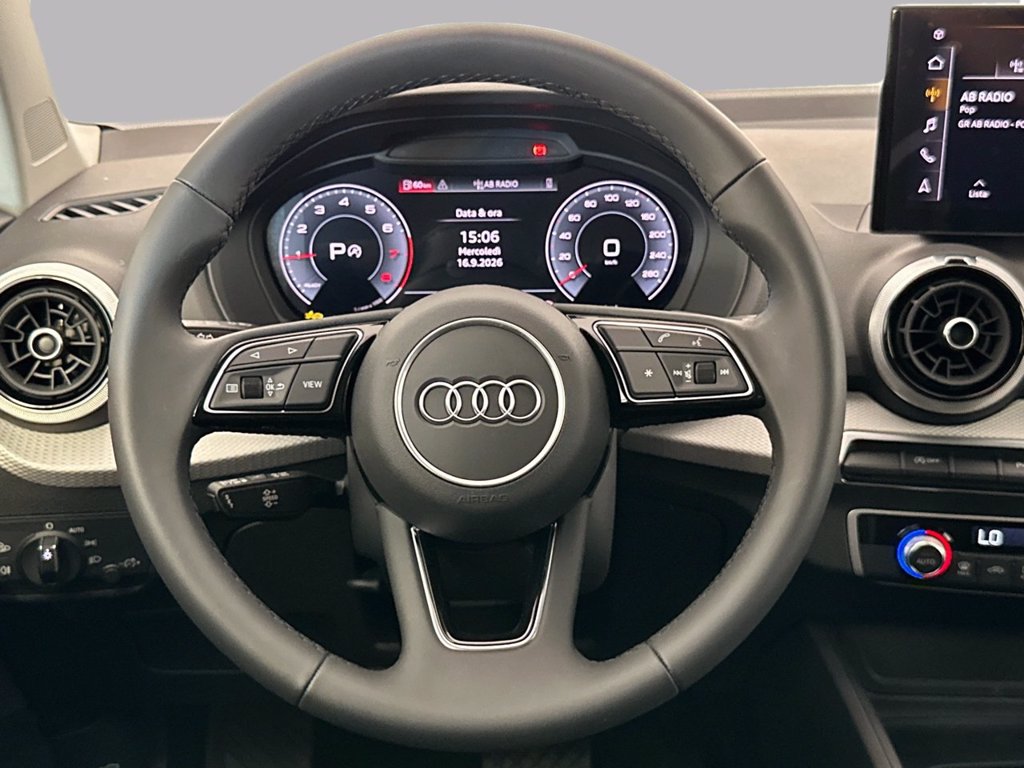 AUDI Q2 35 1.5 tfsi identity black s-tronic