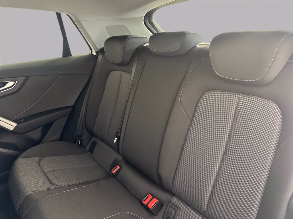 AUDI Q2 35 1.5 tfsi identity black s-tronic