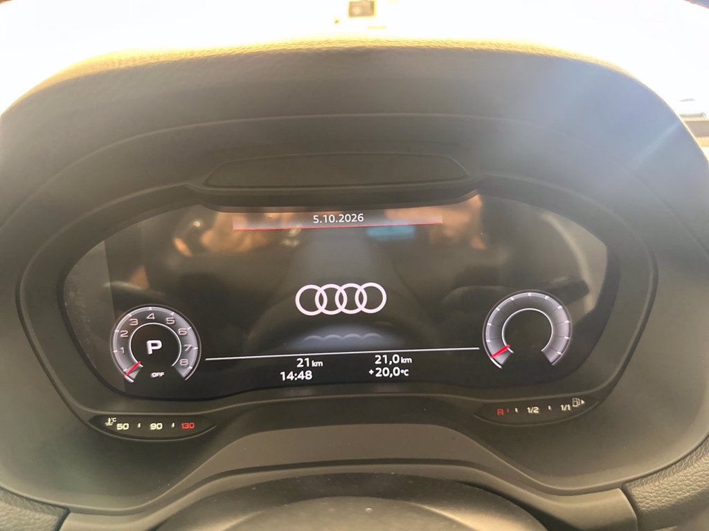 AUDI Q2 35 1.5 tfsi identity black s-tronic