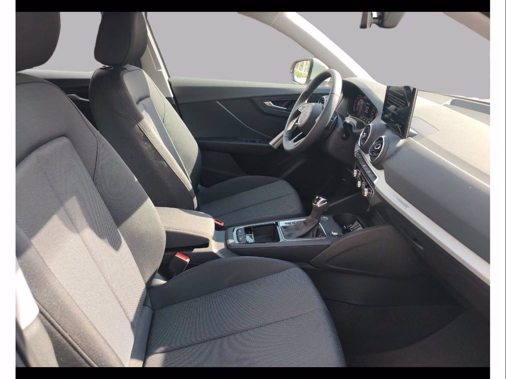 AUDI Q2 35 1.5 tfsi business advanced s-tronic