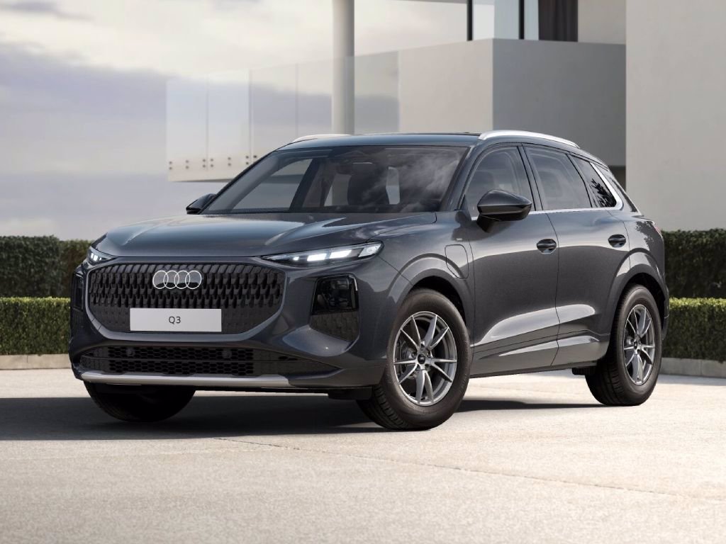 AUDI Q3 1.5 e-hybrid business 272cv s-tronic