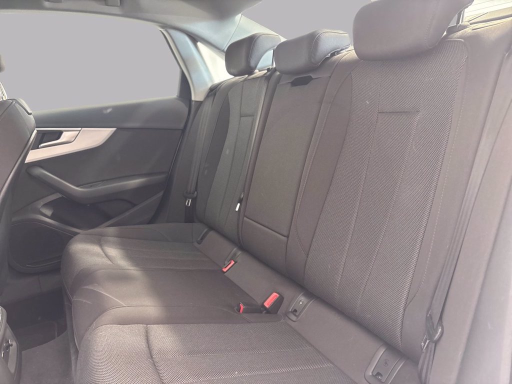 AUDI A4 30 2.0 tdi mhev business advanced 136cv s-tronic