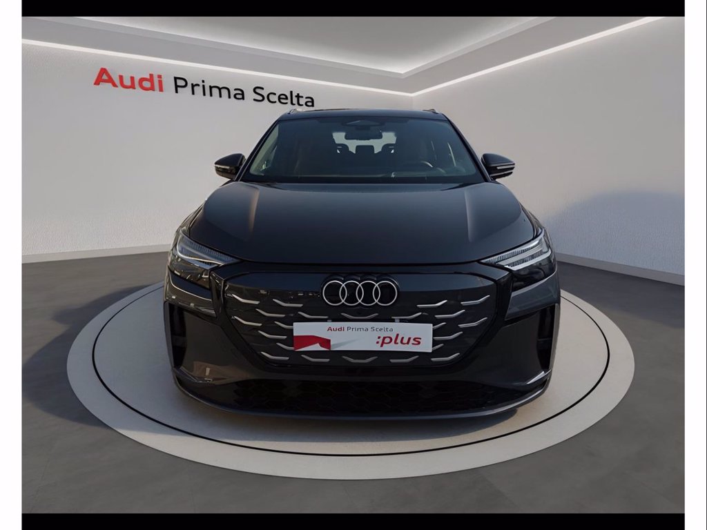 AUDI Q4 e-tron custom edition 204cv