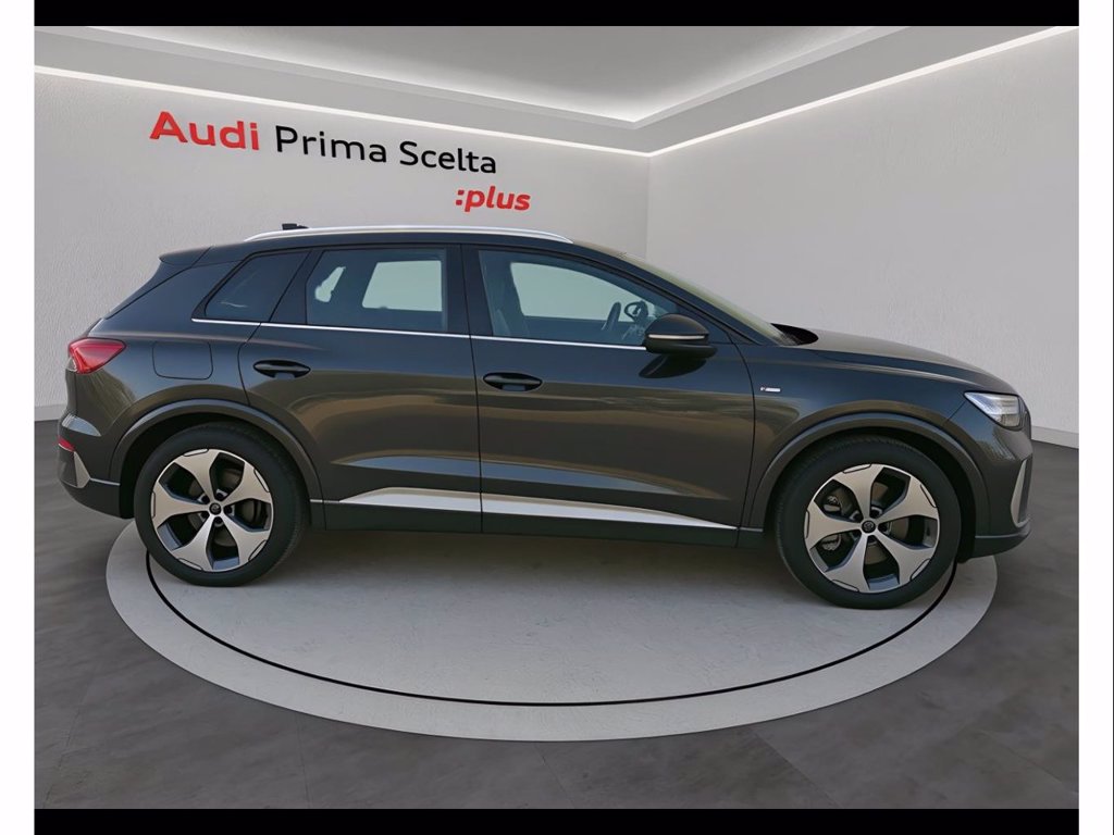 AUDI Q4 e-tron custom edition 204cv
