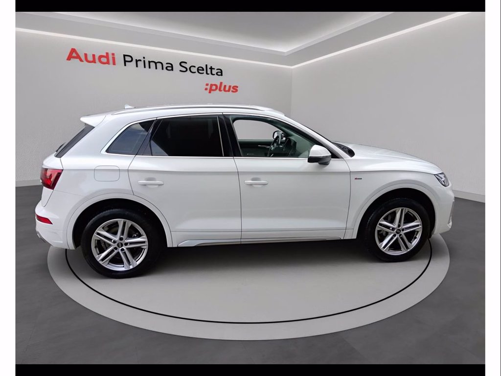 AUDI Q5 40 2.0 tfsi mhev 12v s line quattro s-tronic