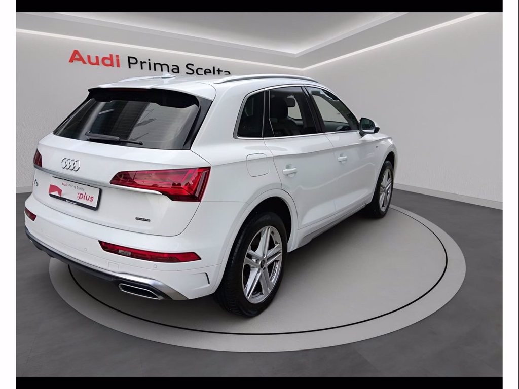 AUDI Q5 40 2.0 tfsi mhev 12v s line quattro s-tronic