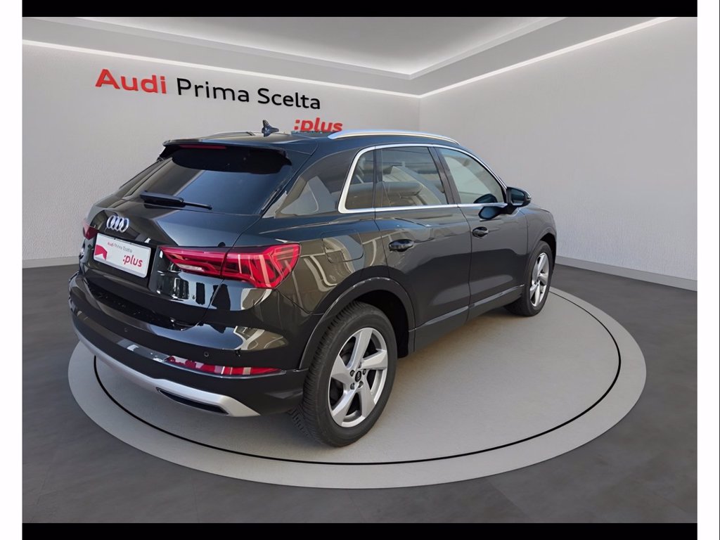 AUDI Q3 35 2.0 tdi business advanced s-tronic