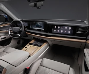 Audi Q7 4