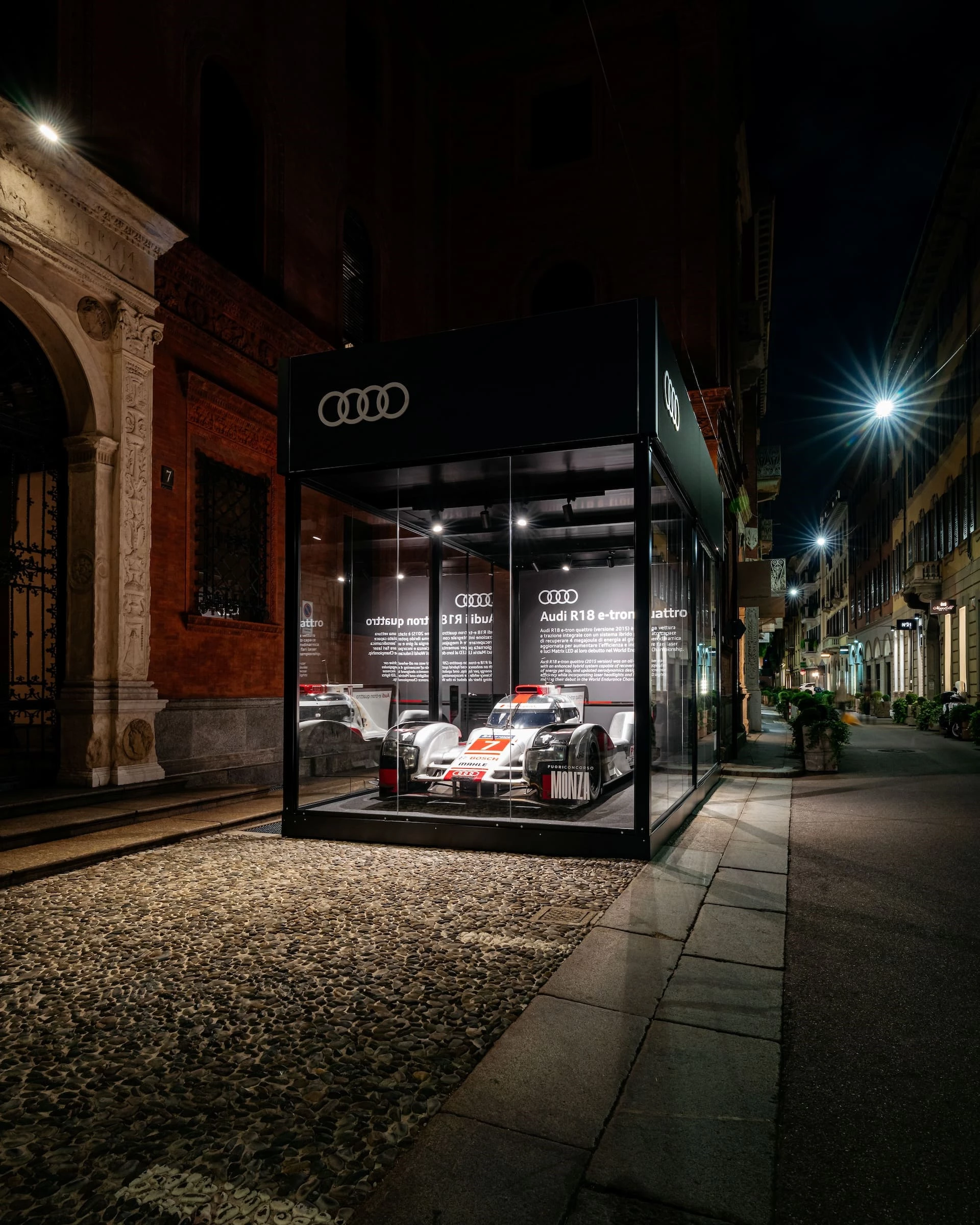 Audi R18 Fuoriconcorso 1