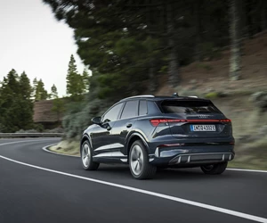 Audi Q4 Suv 2
