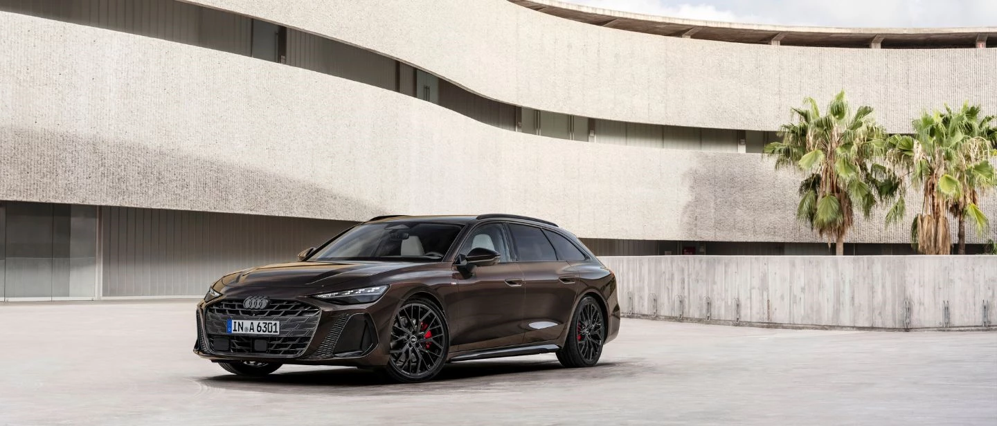 Audi A6 Avant TDI Desk 1440X616