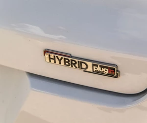 Sportequipe 6Phev Dettaglio Phev