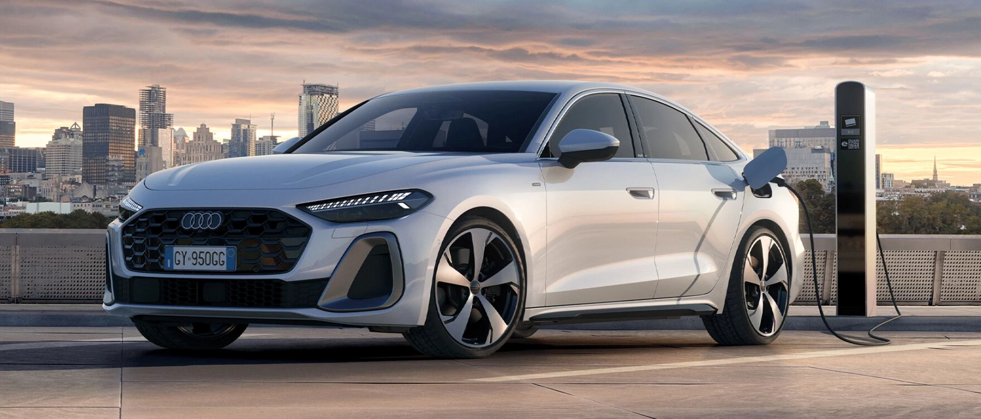 A5 S Line Edition E Hybrid Slide